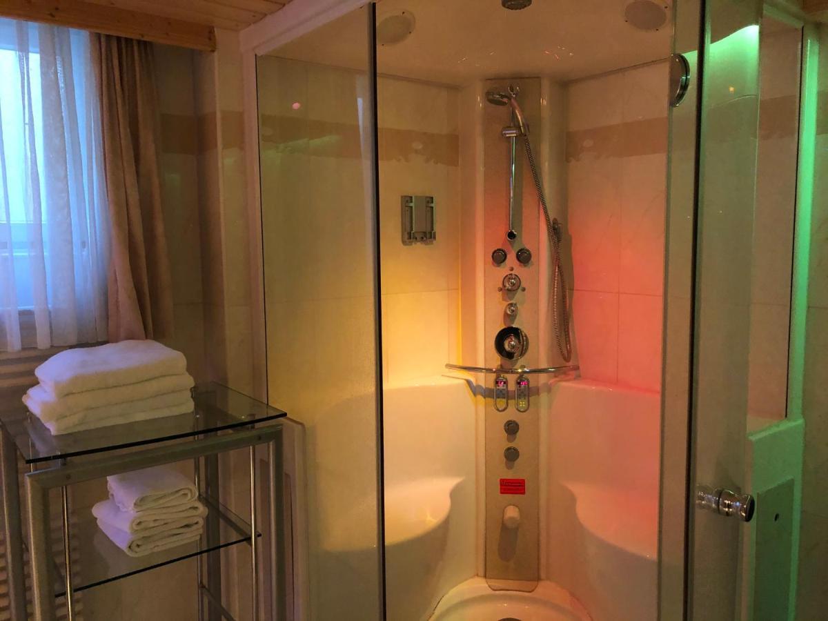 94 - Private Rooms Eichenau Экстерьер фото