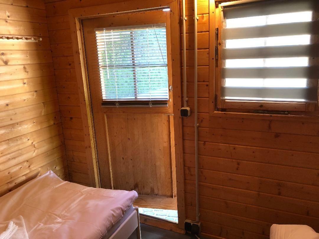 94 - Private Rooms Eichenau Экстерьер фото
